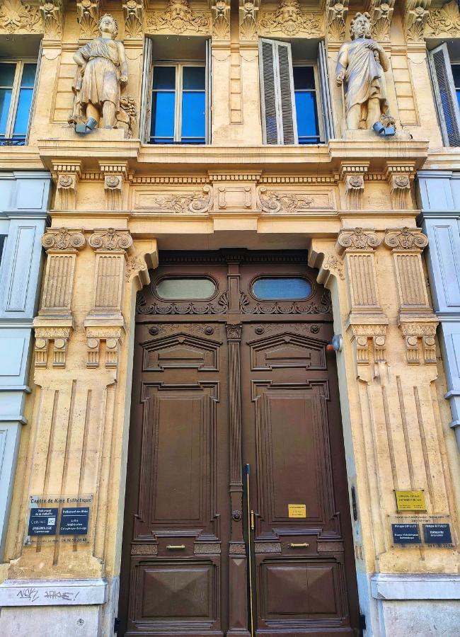 Appartemment Rue De La Republique, Joli Et Moderne Au Coeur Du Centre Марсель Екстер'єр фото